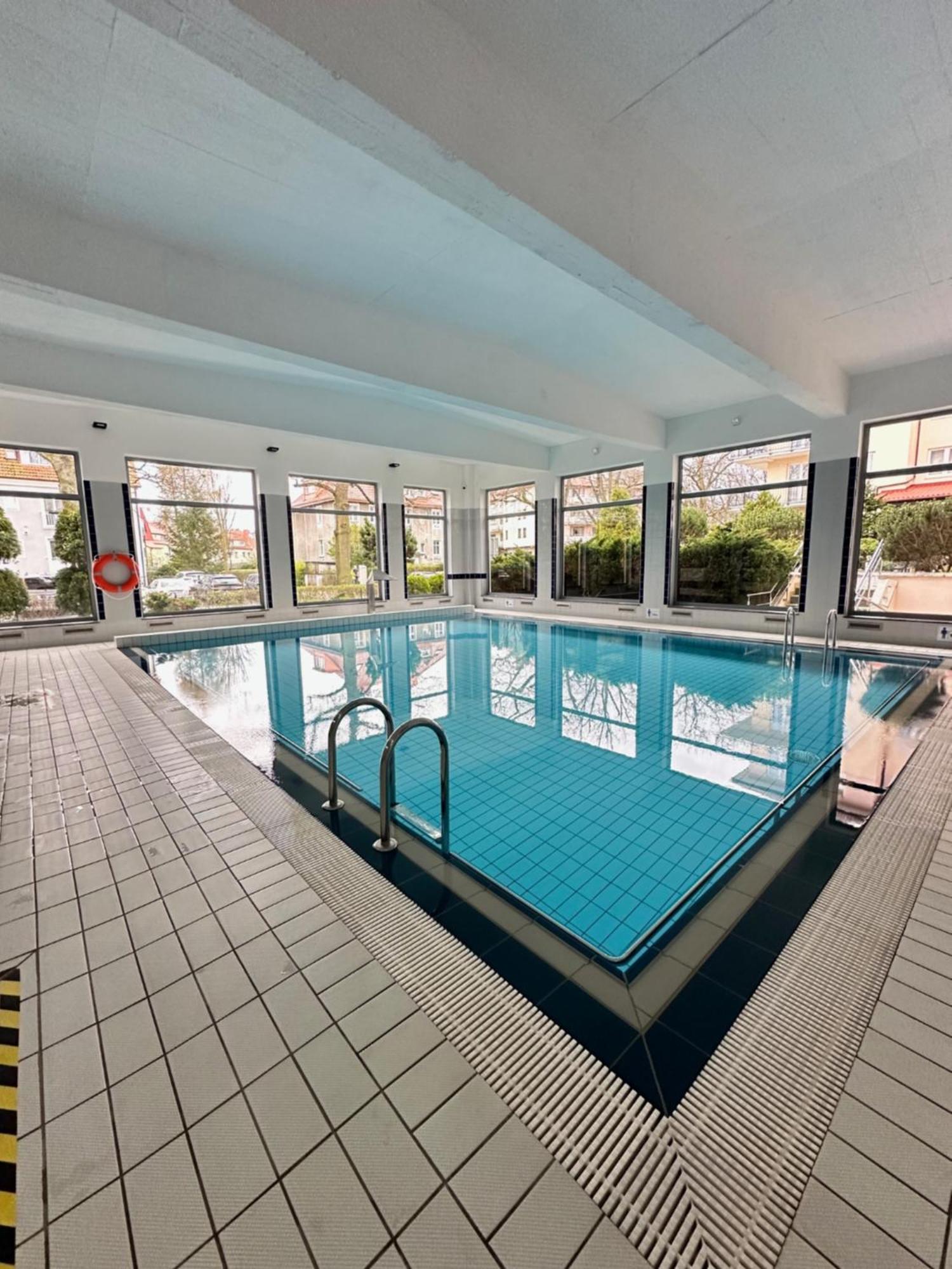 Al-Dom Apartamenty Grey 112 Olymp Kołobrzeg Exteriör bild